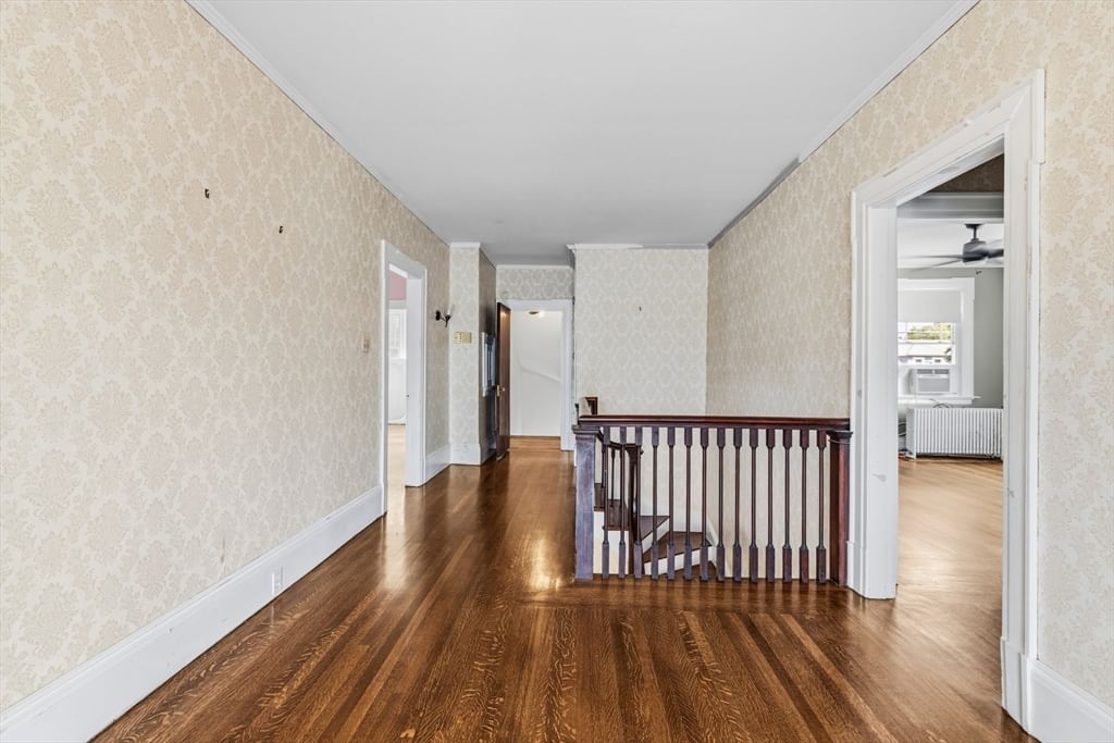 293 Hawthorn St New Bedford — Photo 16 of 40