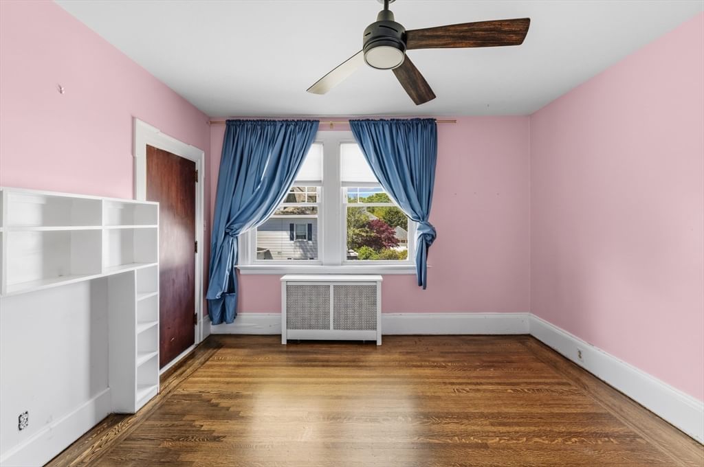 293 Hawthorn St New Bedford — Photo 19 of 40