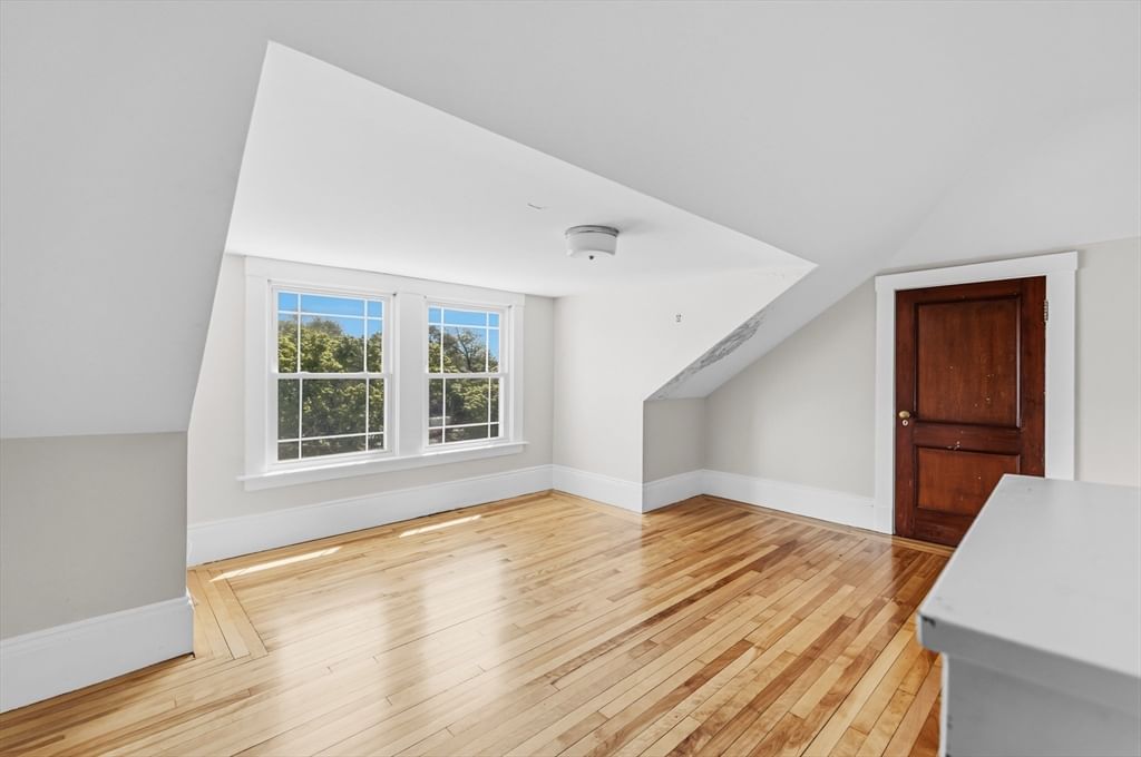 293 Hawthorn St New Bedford — Photo 30 of 40