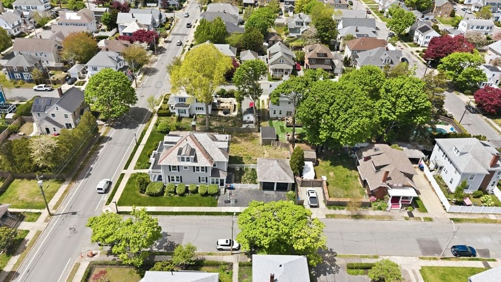 293 Hawthorn St New Bedford — Photo 37 of 40