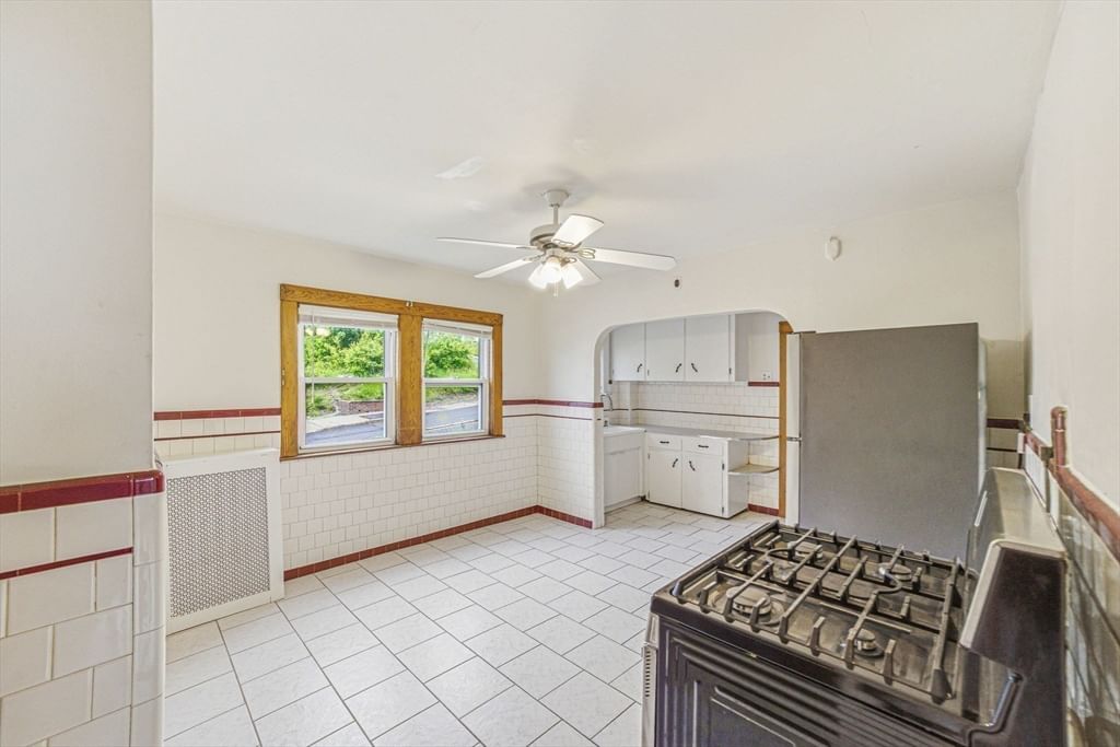 43-45 Shirley St, Everett, MA 02149 photo 2