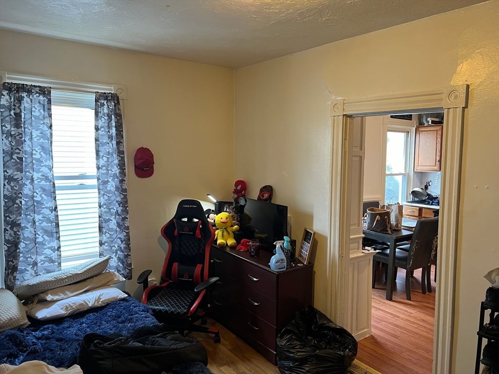 52 Ashley St New Bedford — Photo 36 of 39