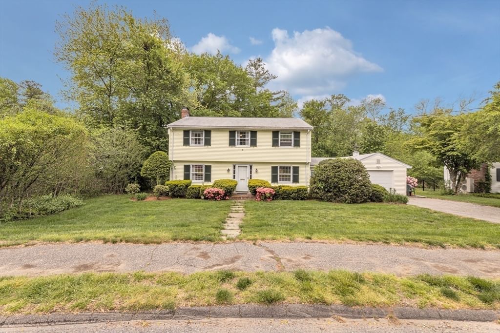 4 Old Wood Road Framingham — Photo 36 of 39