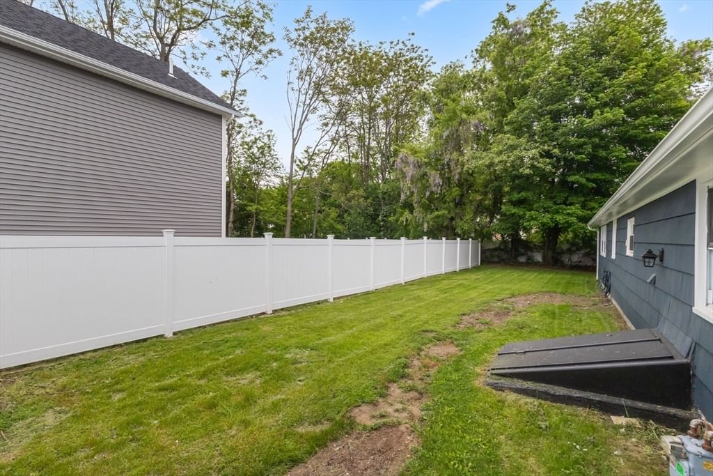 5 Phoenix St Worcester — Photo 10 of 32