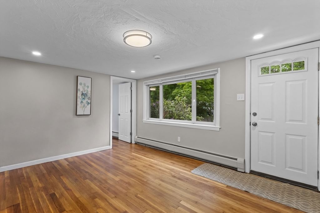 5 Phoenix St Worcester — Photo 15 of 32