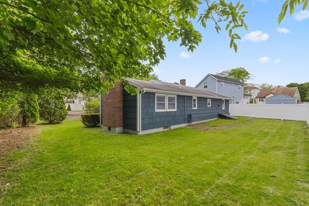 5 Phoenix St Worcester — Photo 8 of 32