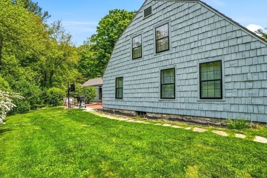 52 Elm St Upton — Photo 37 of 42