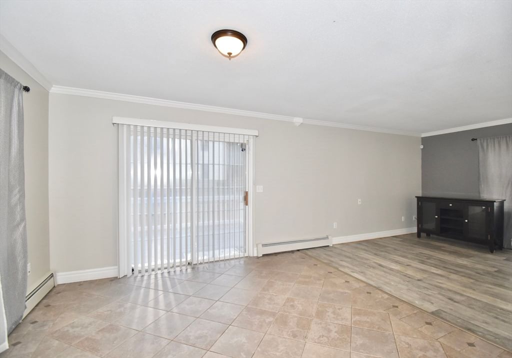183 Jewett St Springfield — Photo 12 of 23