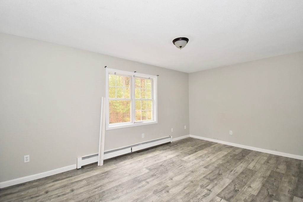 183 Jewett St Springfield — Photo 16 of 23