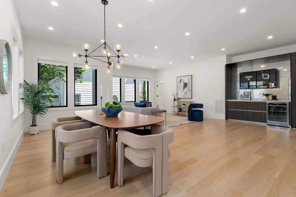 116 Thorndike St #1A Brookline — Photo 8 of 20