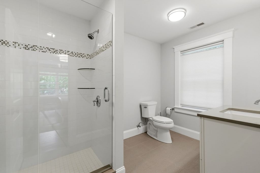 4 Augustus Rd Lexington — Photo 31 of 36