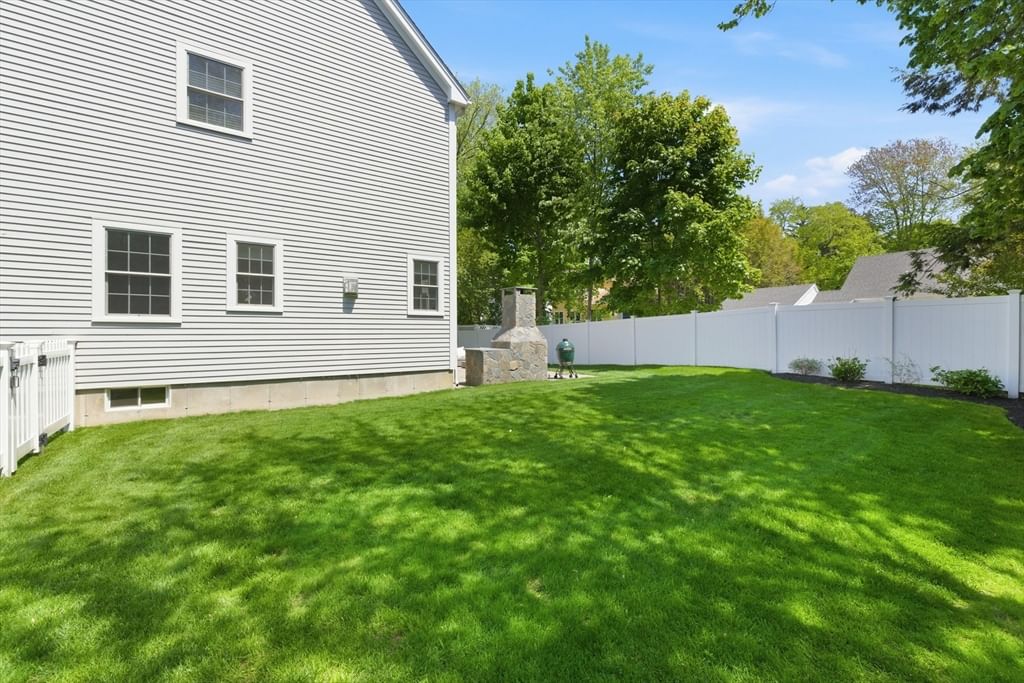 4 Augustus Rd Lexington — Photo 35 of 36