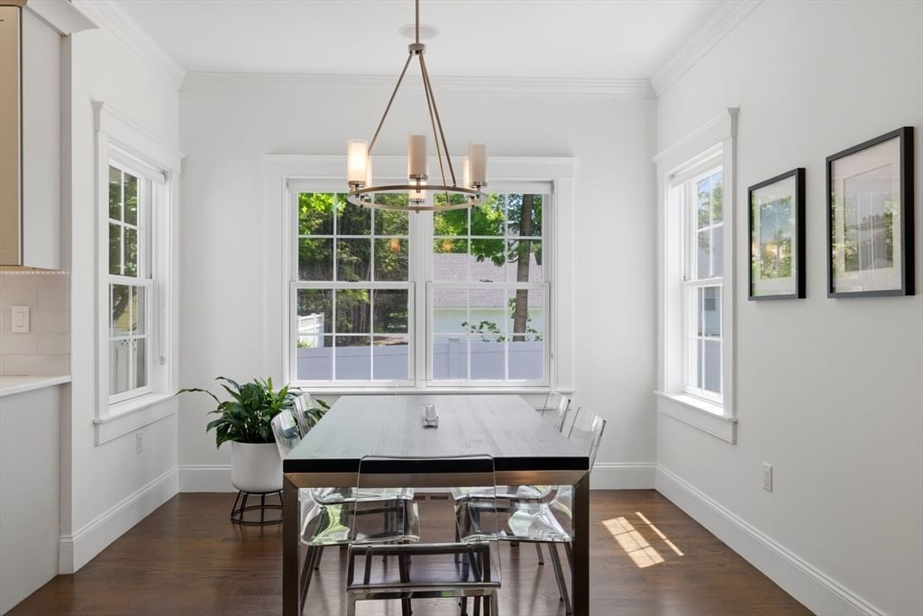 4 Augustus Rd Lexington — Photo 9 of 36