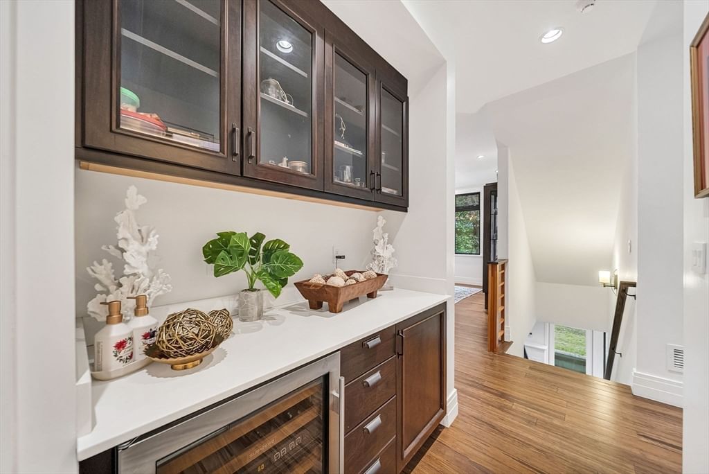 99 Littlefield Rd Newton — Photo 11 of 42
