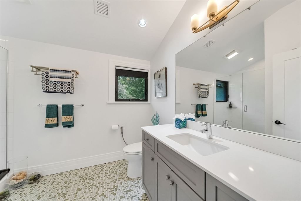 99 Littlefield Rd Newton — Photo 22 of 42