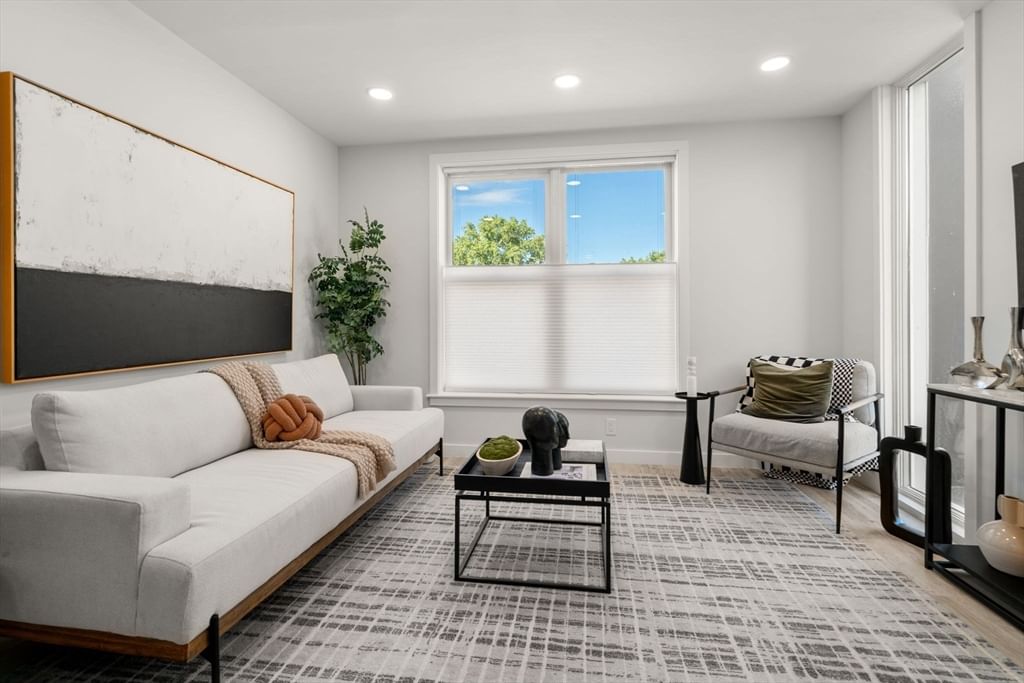 602 Canterbury #9U Boston — Photo 6 of 10