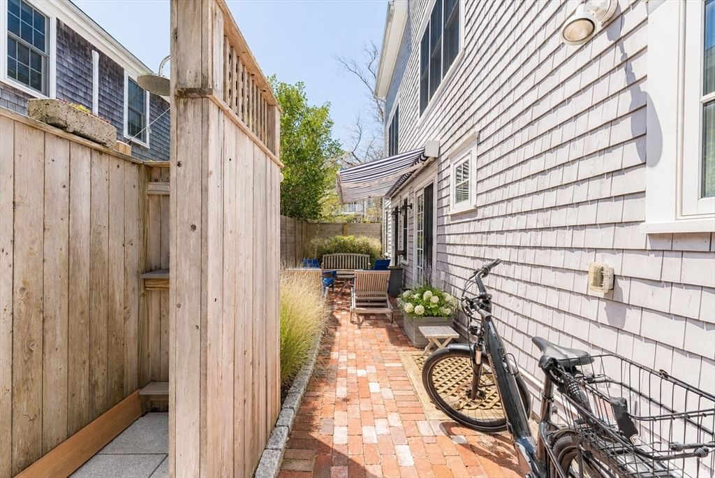 175 Brandford Street Extension #201 Provincetown — Photo 20 of 23