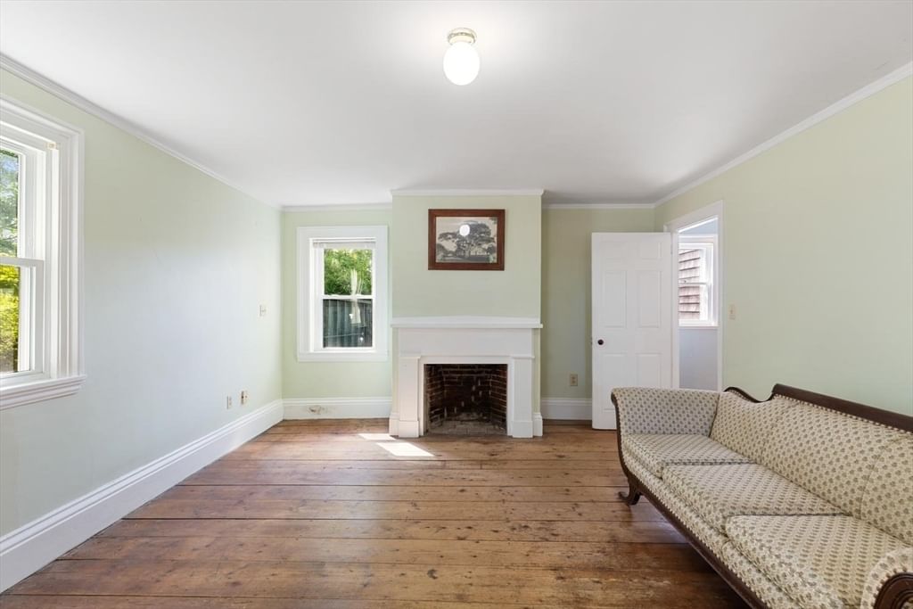 25 Poplar Street Gloucester — Photo 17 of 38