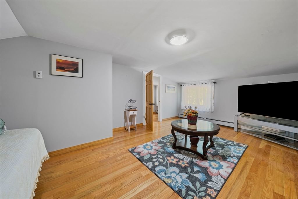 113 Colonel Hunt Dr Abington — Photo 21 of 42