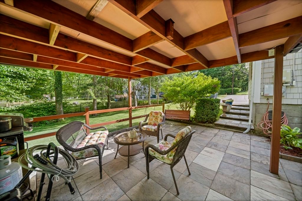 113 Colonel Hunt Dr Abington — Photo 27 of 42