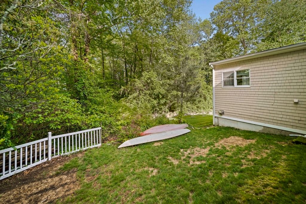 113 Colonel Hunt Dr Abington — Photo 29 of 42