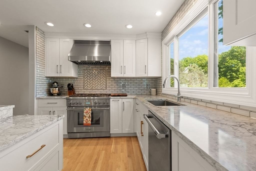 9 Bragg Rd Foxboro — Photo 15 of 42