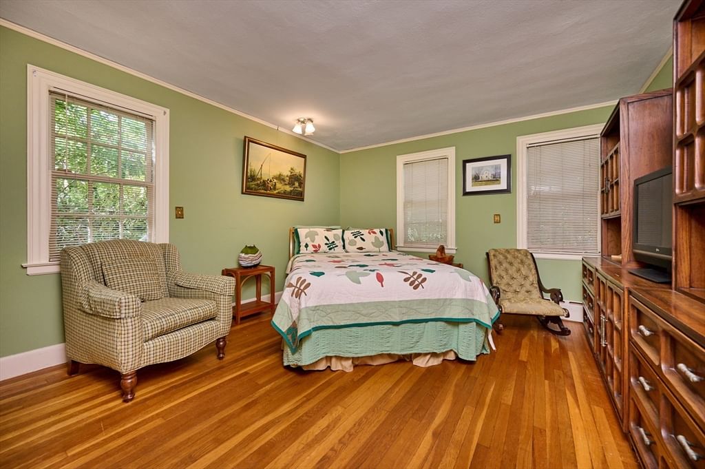 63 Prospect St. Northampton — Photo 17 of 36