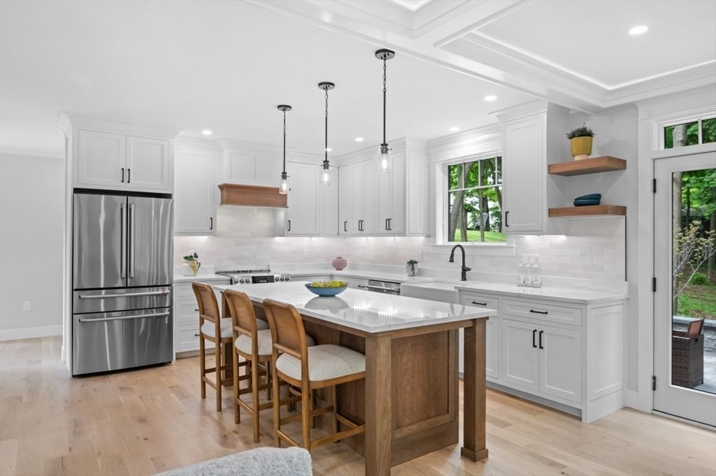 1 Stanley Ave Newburyport — Photo 15 of 41