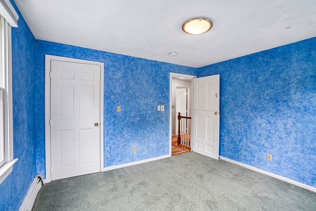 2 Berkley Cir Hingham — Photo 34 of 40