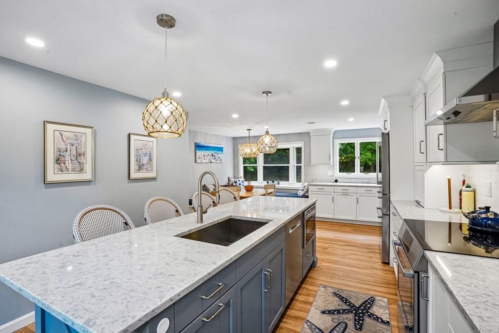 2 Berkley Cir Hingham — Photo 40 of 40