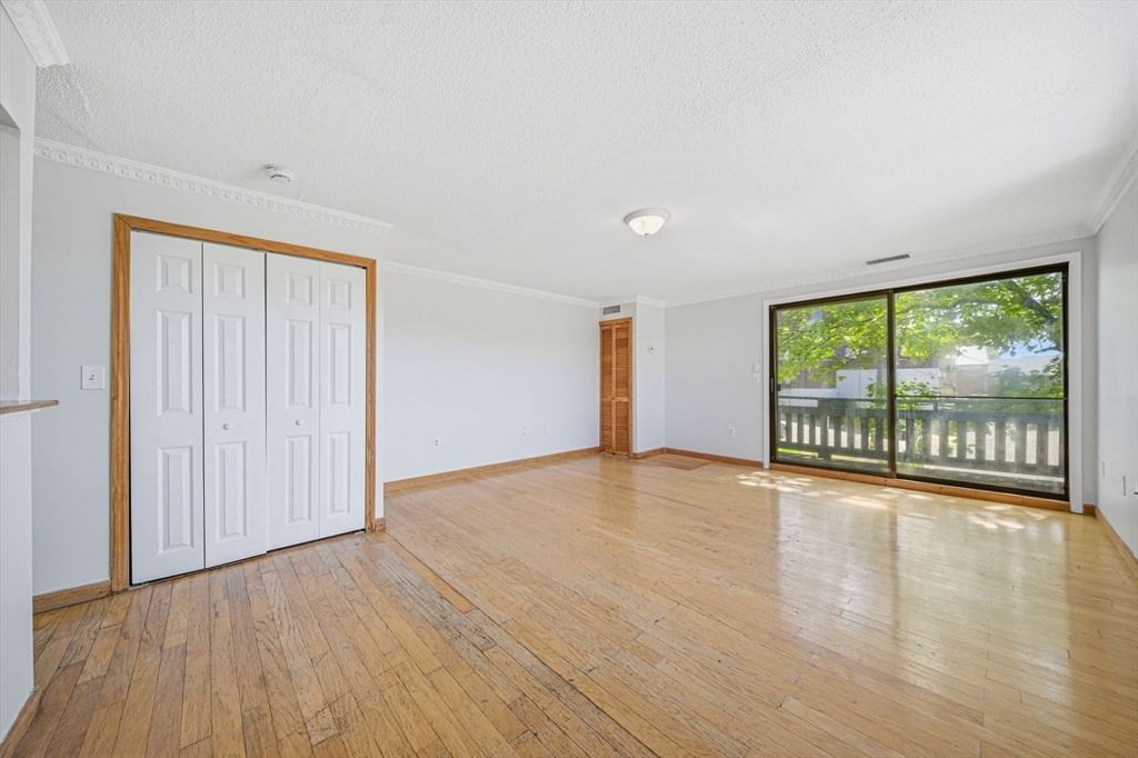 286 Fenno St #1 Revere — Photo 11 of 32