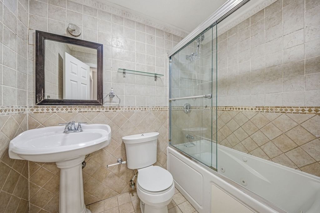 286 Fenno St #1 Revere — Photo 21 of 32