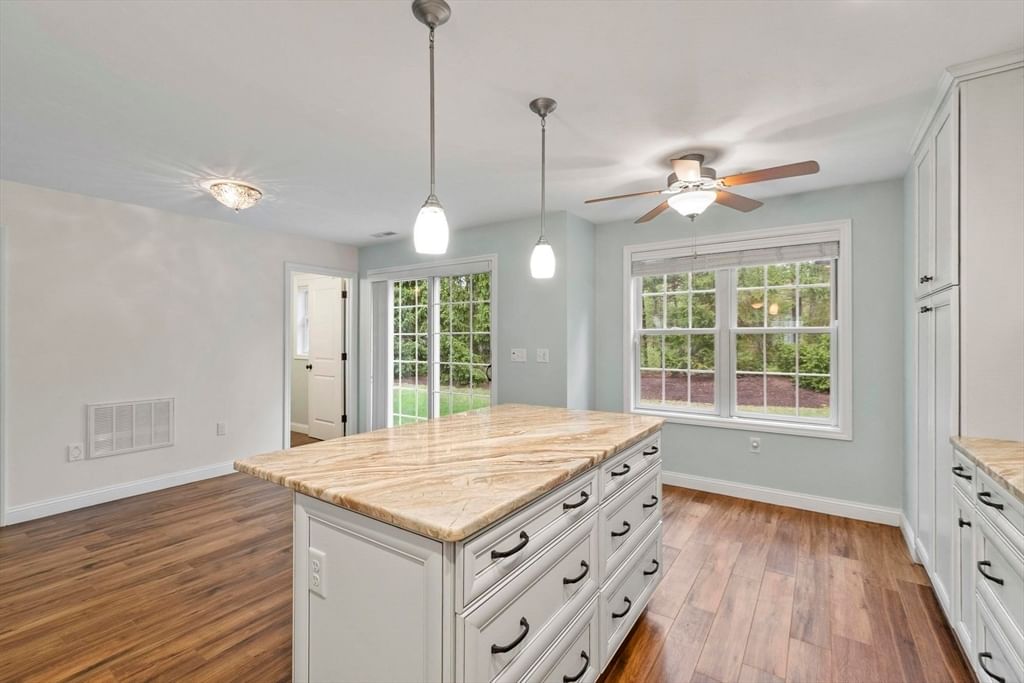 39 Kensington Way #39 Tewksbury — Photo 11 of 42