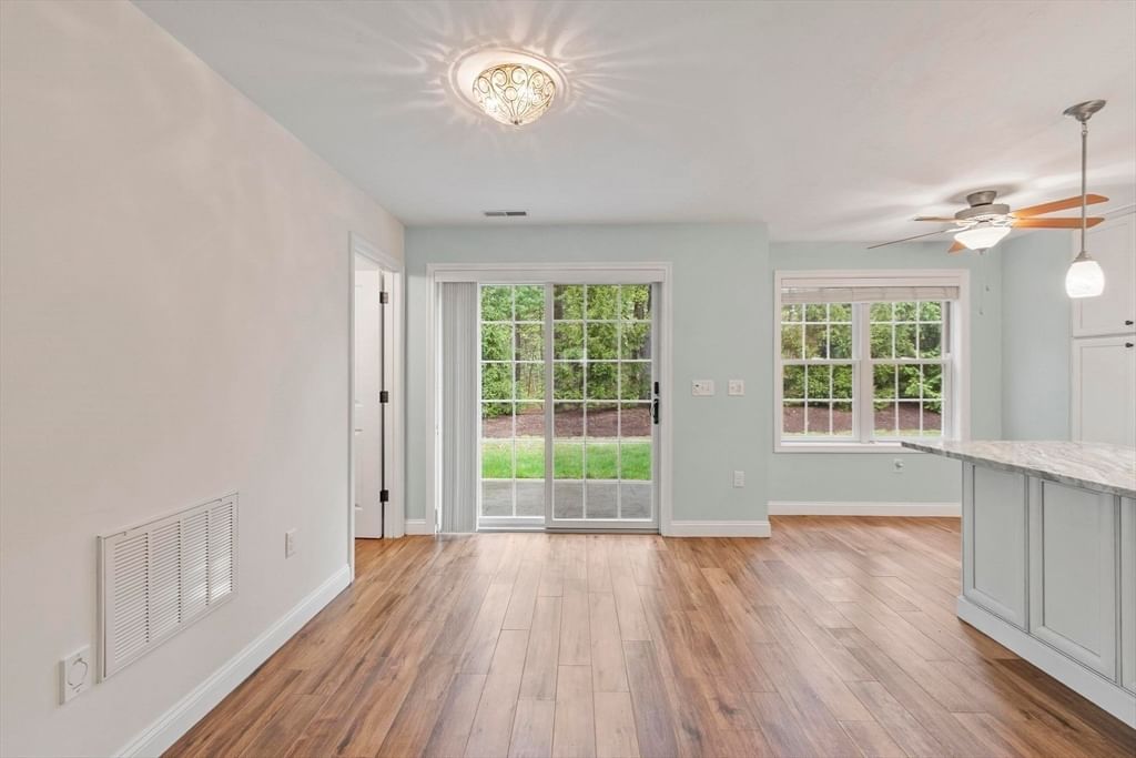 39 Kensington Way #39 Tewksbury — Photo 12 of 42