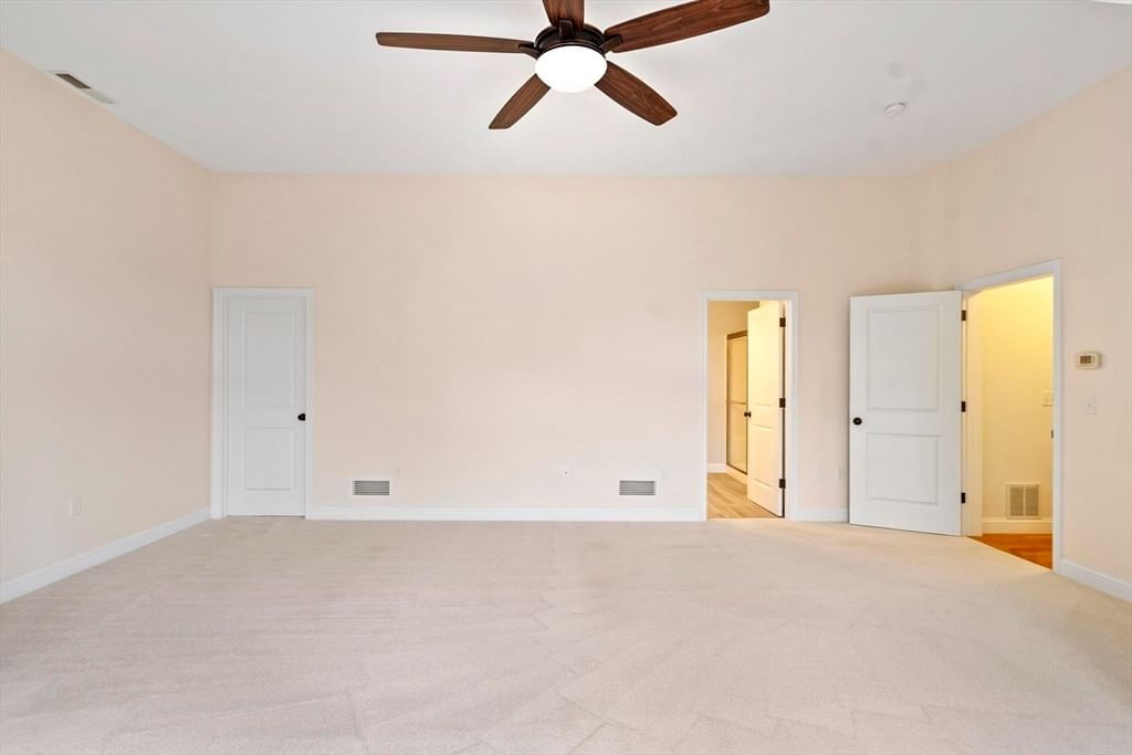 39 Kensington Way #39 Tewksbury — Photo 25 of 42
