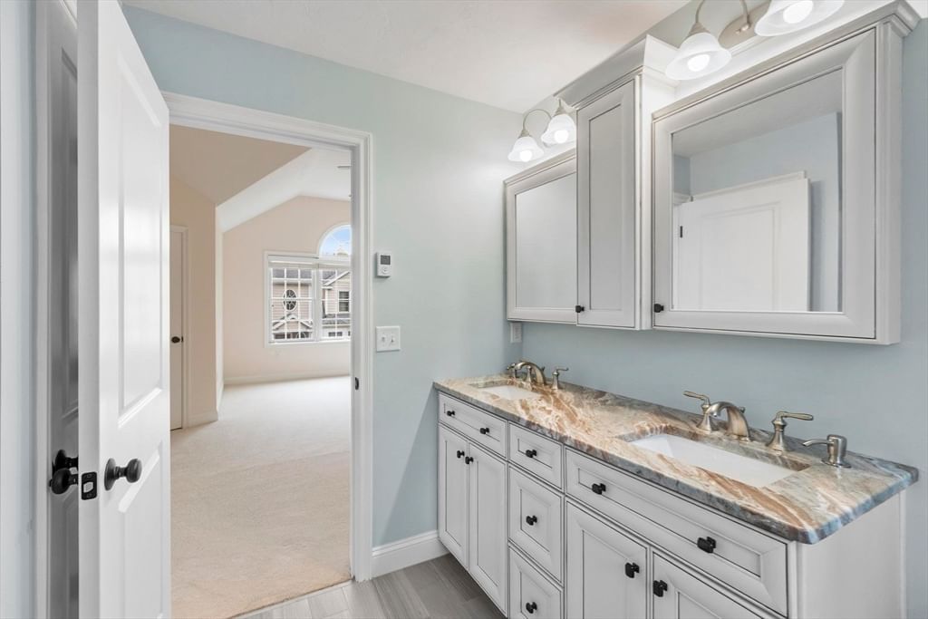 39 Kensington Way #39 Tewksbury — Photo 28 of 42