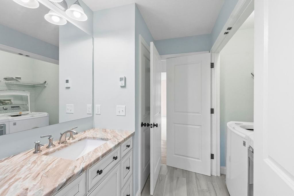 39 Kensington Way #39 Tewksbury — Photo 33 of 42