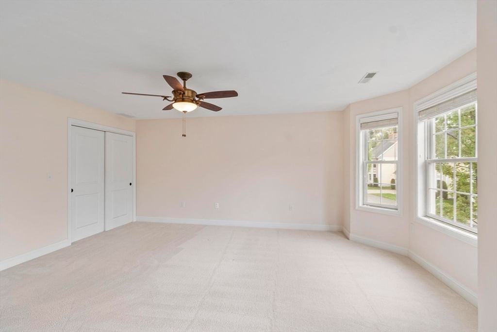 39 Kensington Way #39 Tewksbury — Photo 35 of 42