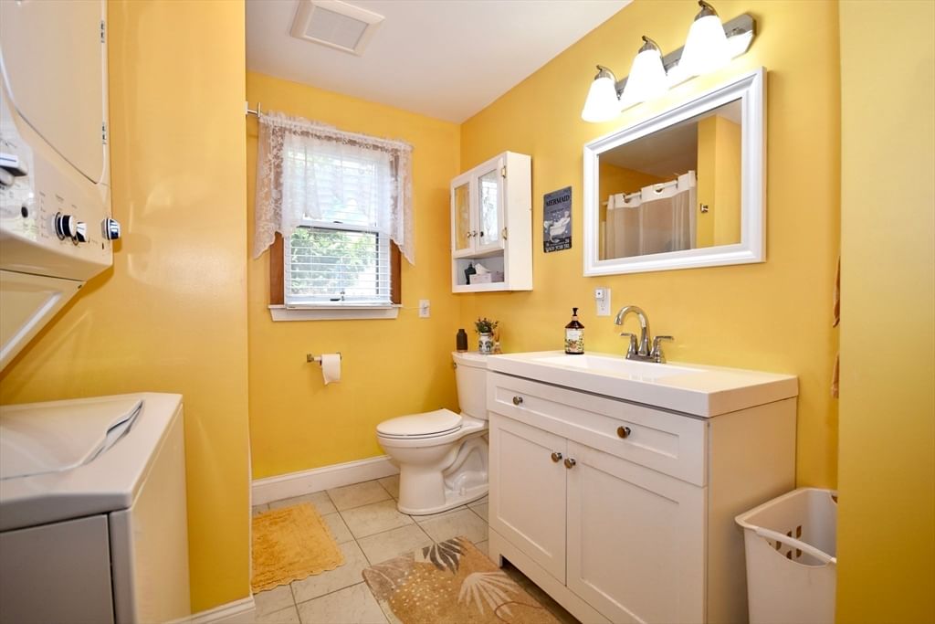 50 Highland Ave Wareham — Photo 11 of 39