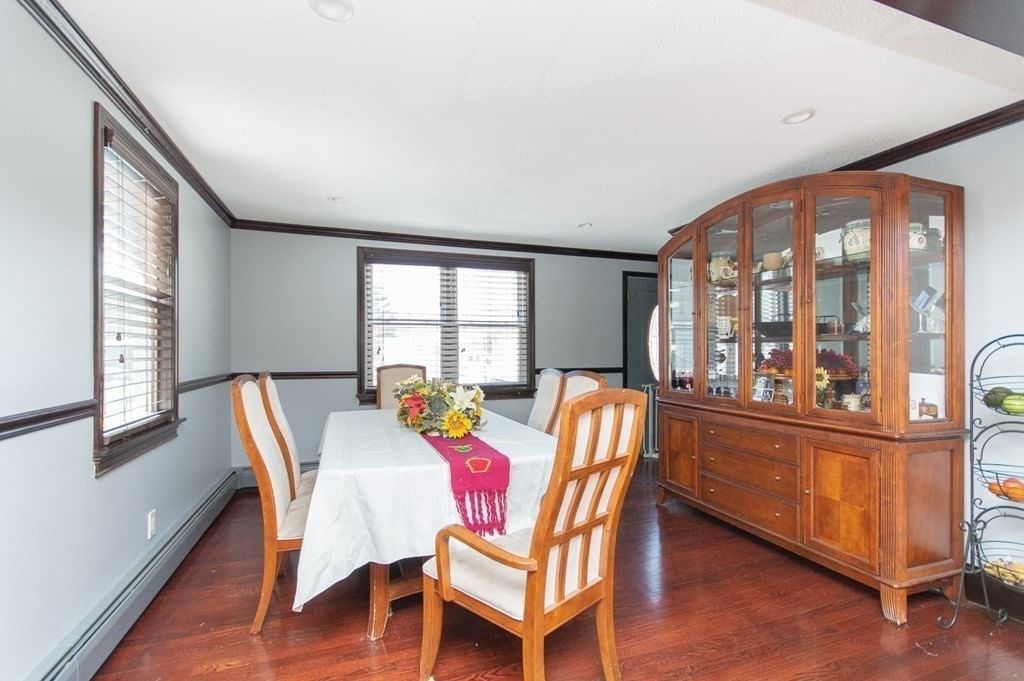 365 Elm St Bridgewater — Photo 10 of 42
