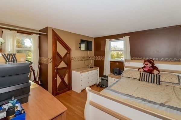 365 Elm St Bridgewater — Photo 23 of 42