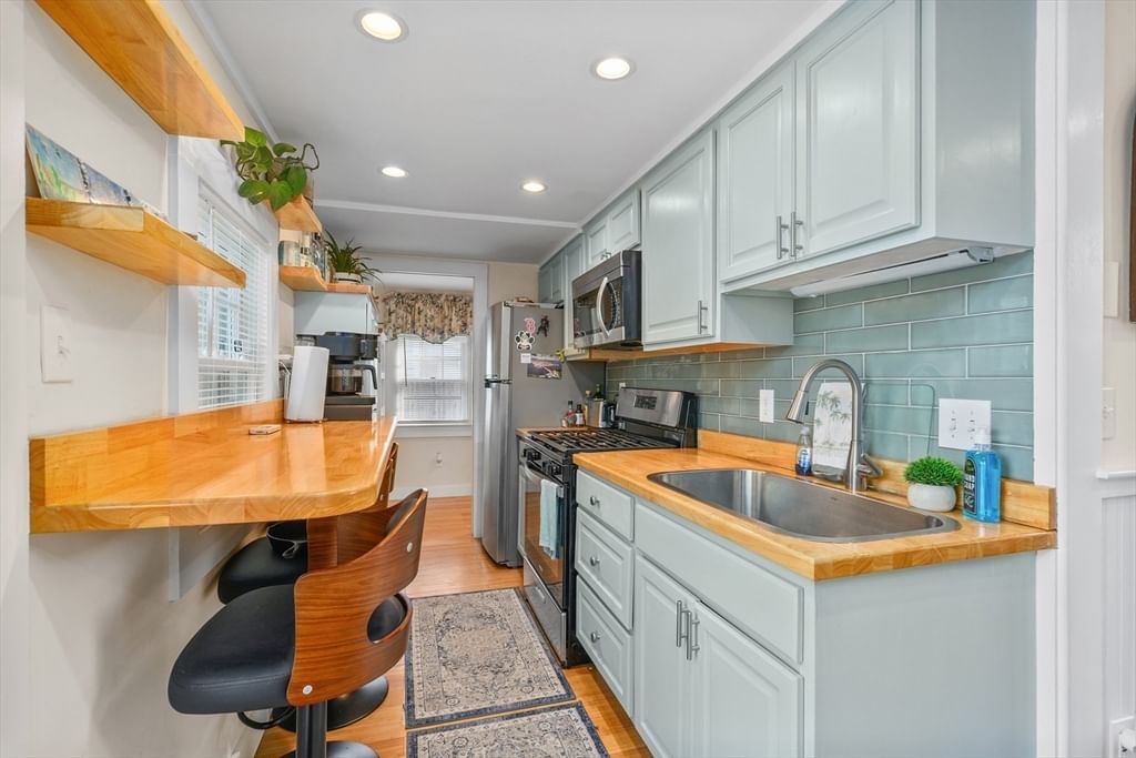 2 Eddy St. Wareham — Photo 11 of 39