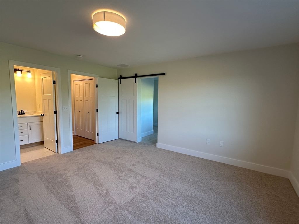 15 Leo's Way #15, Sterling, MA 01564 photo 3