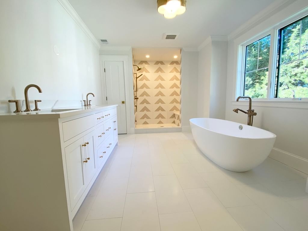 9 Morley Needham — Photo 12 of 16