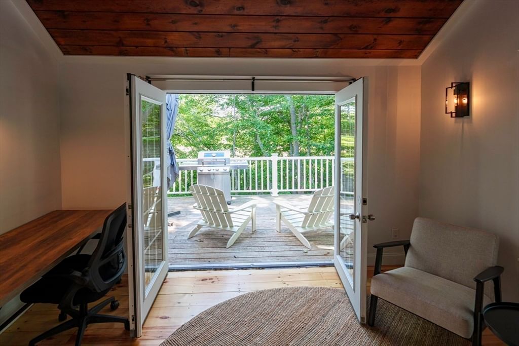 28 Seminole Dr Yarmouth — Photo 14 of 32