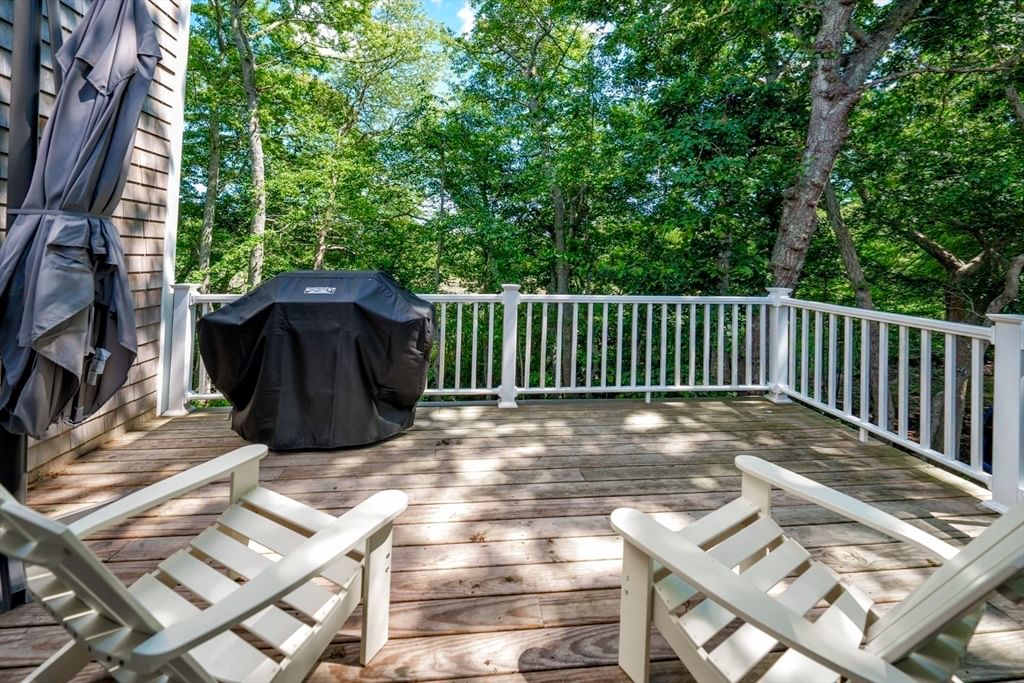 28 Seminole Dr Yarmouth — Photo 16 of 32