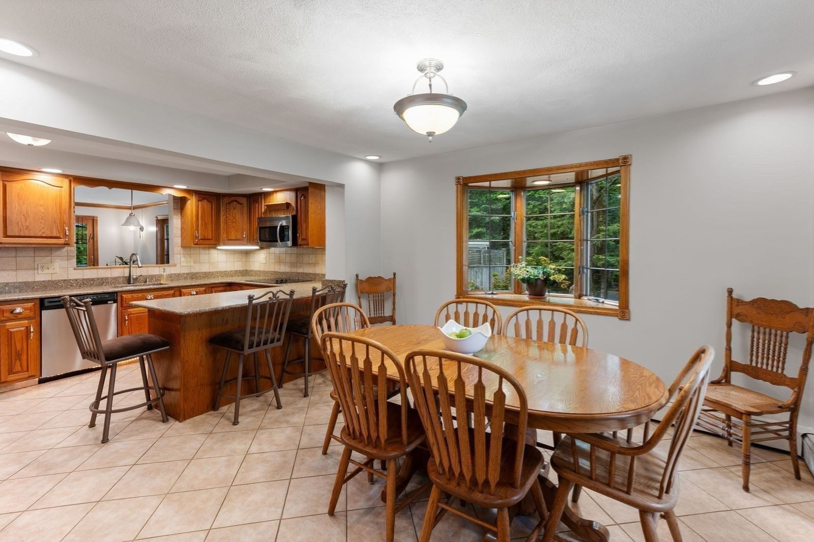 50 Hope St, Mansfield, MA 02048 photo 2