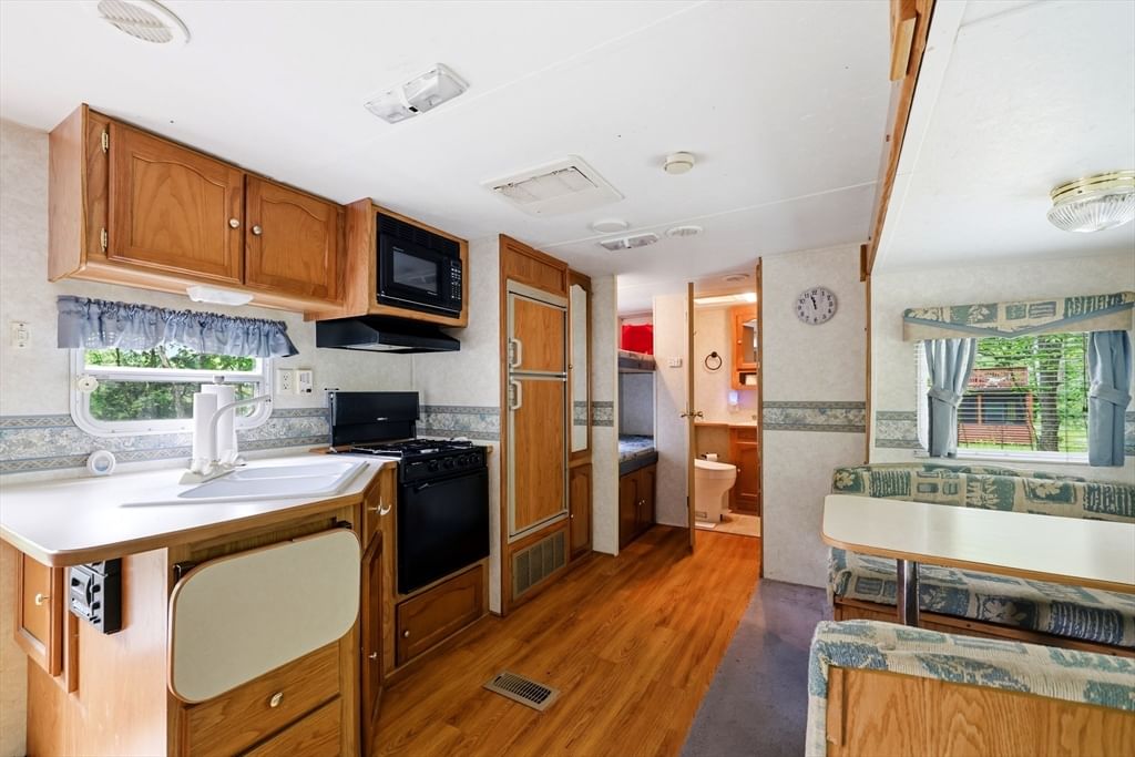 54 Papoose Lake Dr, Heath, MA 01346 photo 2