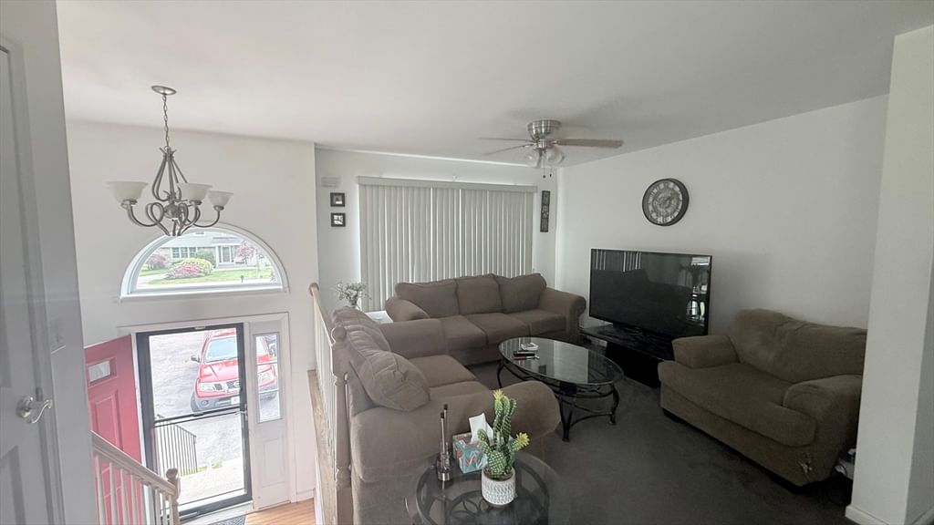 297 Elm St Somerset — Photo 28 of 31