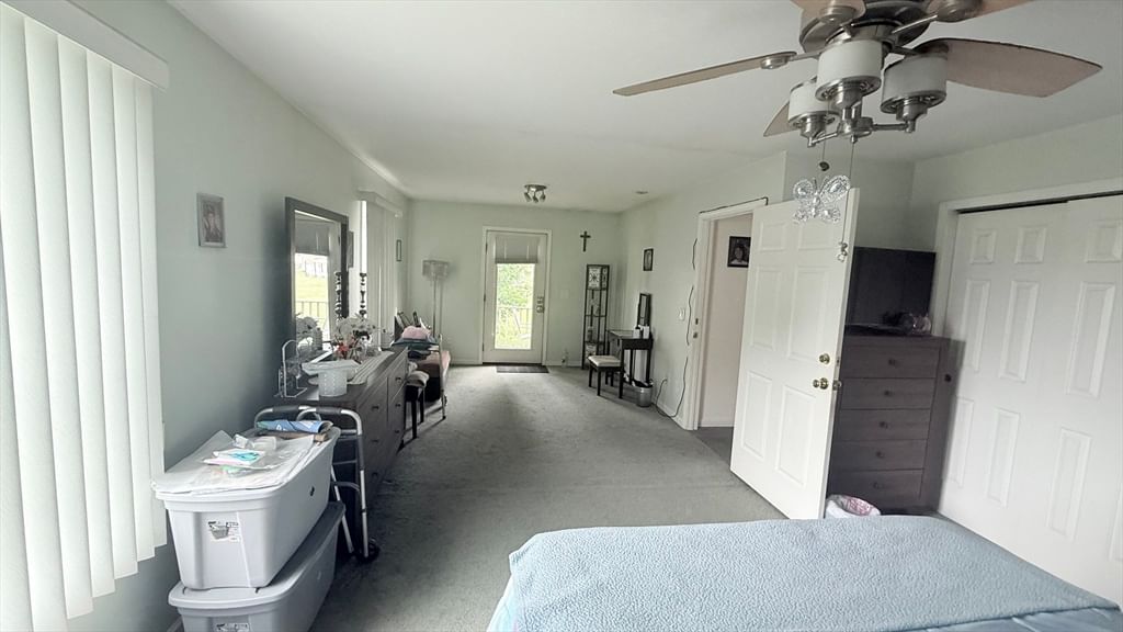 297 Elm St Somerset — Photo 30 of 31